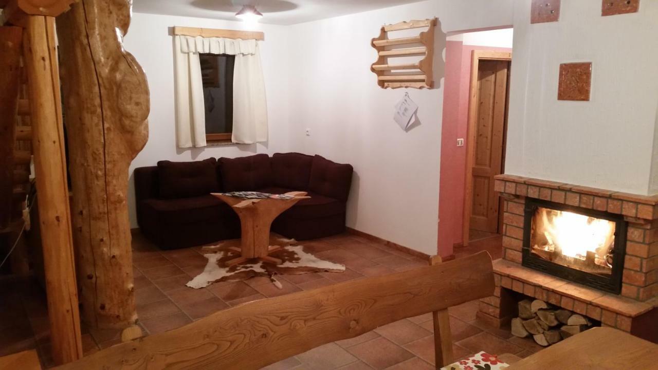 Turizem Pavlin Apartments Senturska Gora Exteriör bild